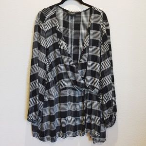 Lane Bryant shimmer blouse black and white